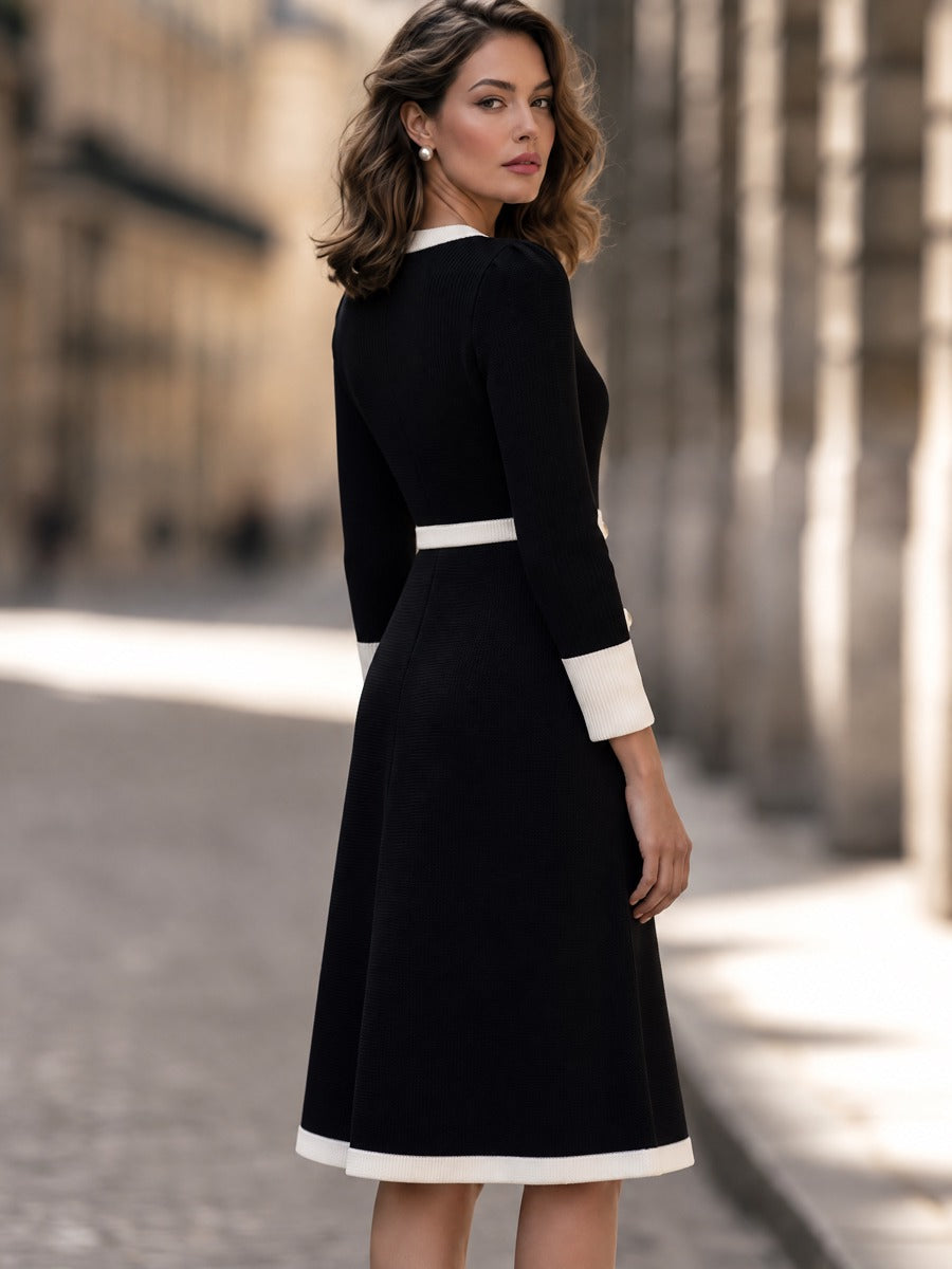 Chic Contrast Trim Knit Midi Dress with Pearl Buttons