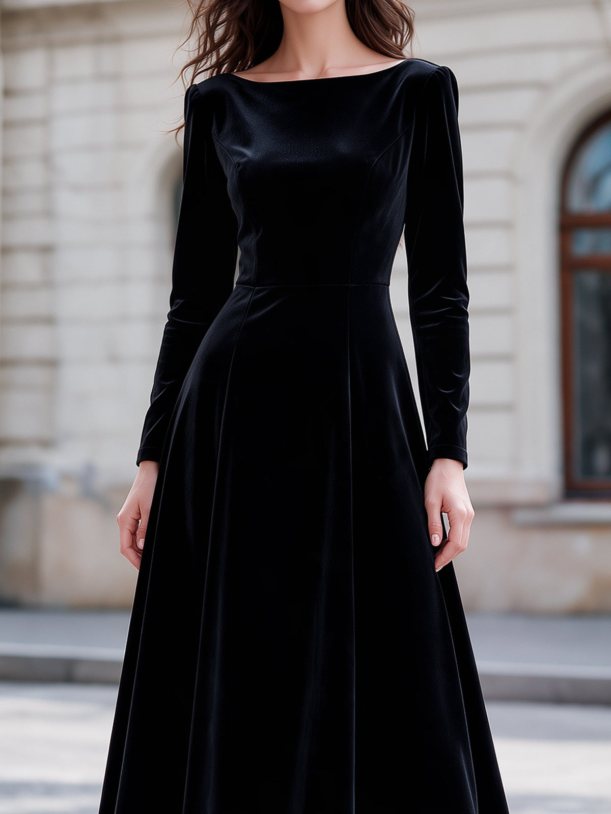 Elegant Long Sleeve Velvet Midi Dress with Mesh Hem