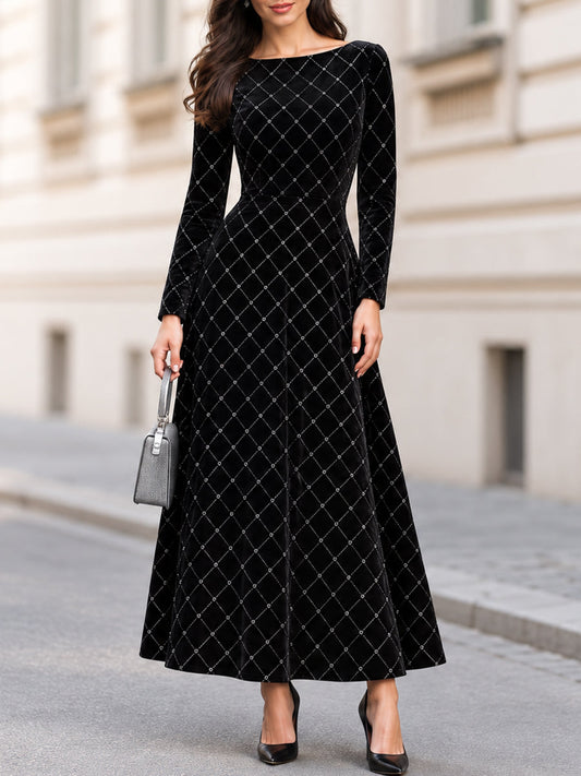Black Velvet Boat Neck Long Sleeve Maxi Dress