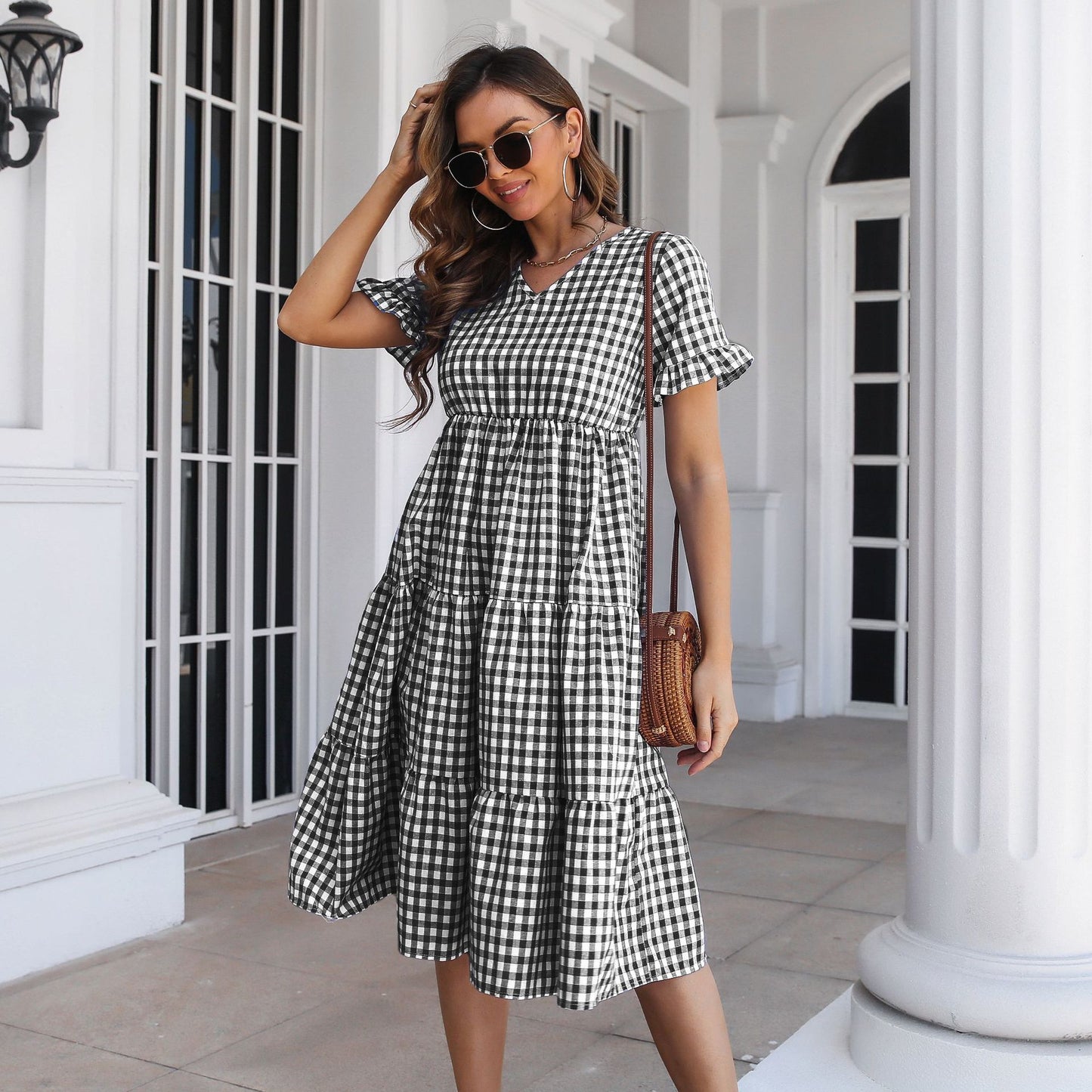 Ruffled V-neck Short Sleeve Large Swing Dress