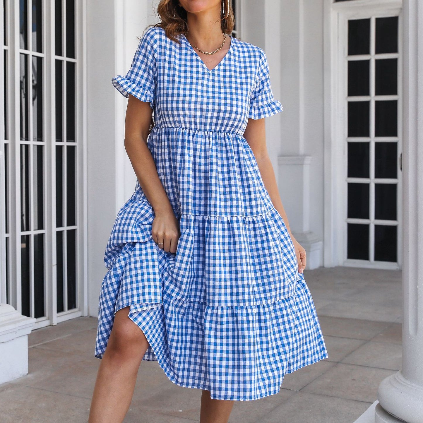 Ruffled V-neck Short Sleeve Large Swing Dress