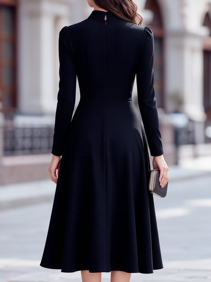 Pearl Keyhole Ruched Waist A-Line Midi Dress