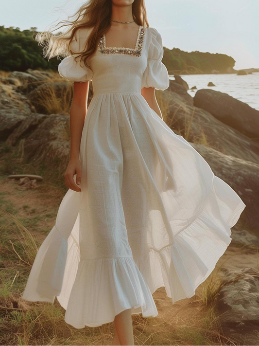 Linen Maxi Dress, Short Sleeve, Lace Collar, Plain, Vintage, White，Featured lace neckline